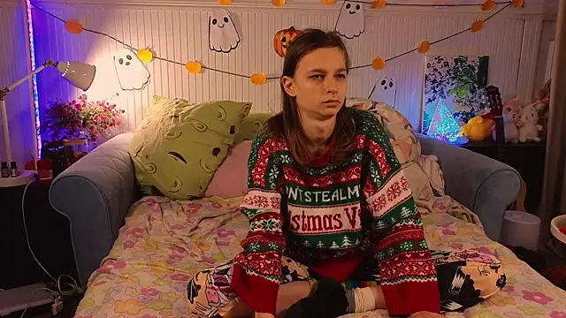 Snapshot of Frank_Fraer chatting on 11-10-25, 05:12 Frank Fraer online show from 11-10-25, 05:12