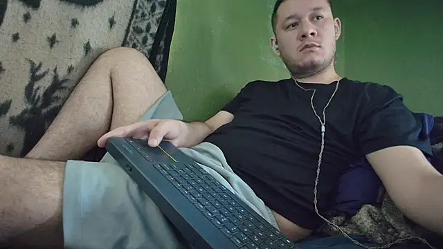 sweet cock28 online show from 10-13-25, 03:34