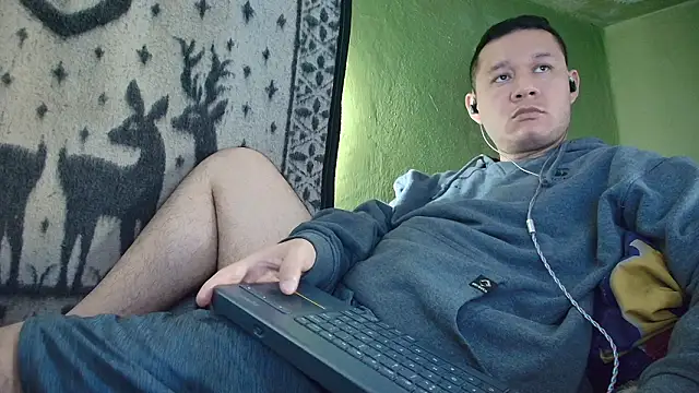 sweet cock28 online show from 02-23-26, 03:20