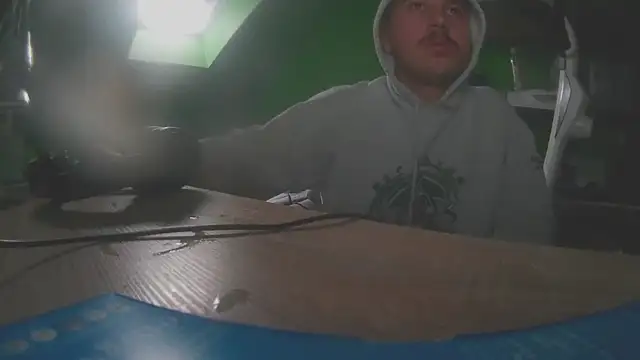 Snapshot of capoloveu chatting on 02-20-25, 02:35 capoloveu online show from 02-20-25, 02:35