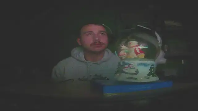 Snapshot of capoloveu chatting on 02-20-25, 05:40 capoloveu online show from 02-20-25, 05:40