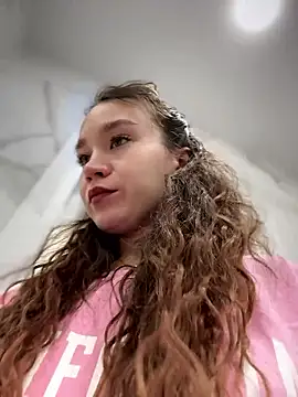 QuietNicole online show from 01-14-26, 12:44