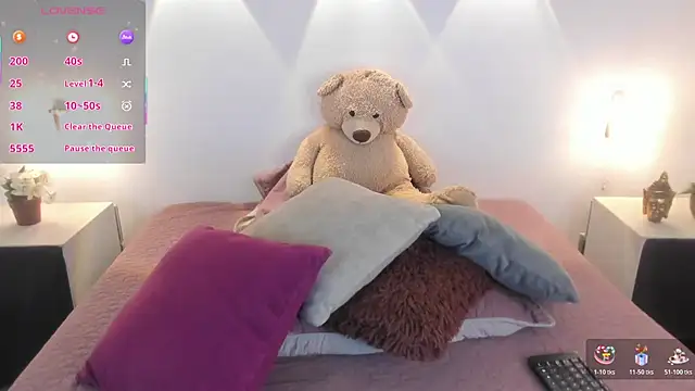 natassha1 online show from 11-18-25, 10:41