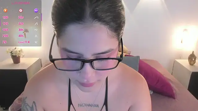 natassha1 online show from 11-22-25, 10:47