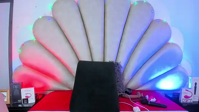 Natasha  Blue online show from 03-04-25, 08:16