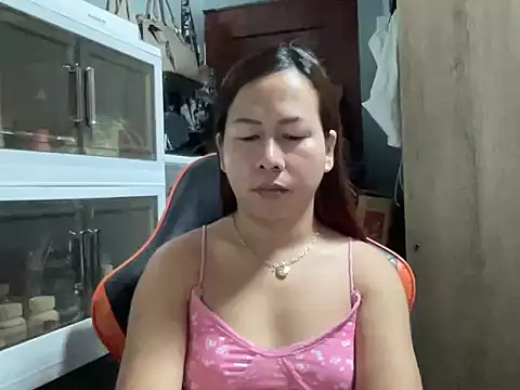 UrLove Marga online show from 10-18-25, 10:32