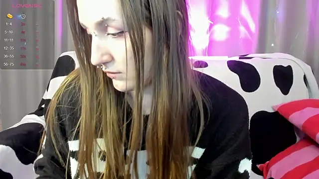 Pink diablo online show from 12-18-24, 06:21