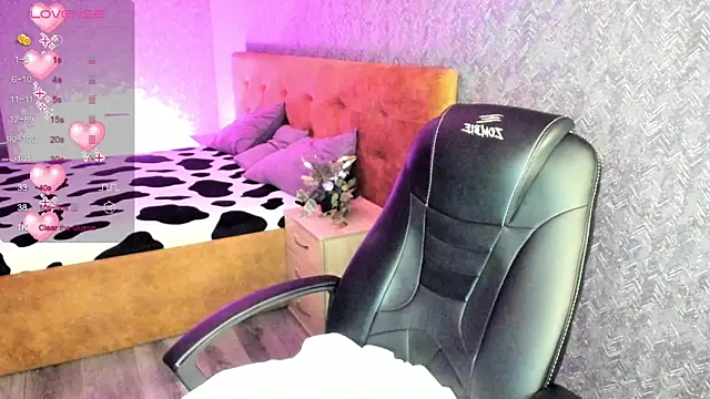 Pink diablo online show from 01-28-25, 02:32