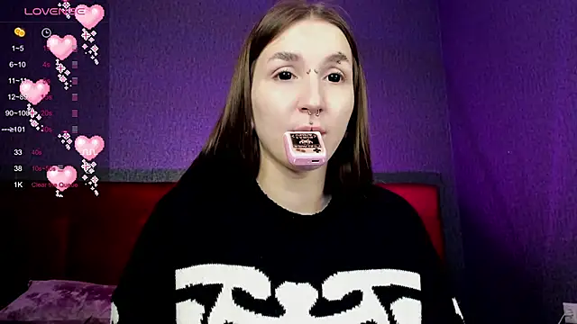 Pink diablo online show from 02-03-25, 01:52