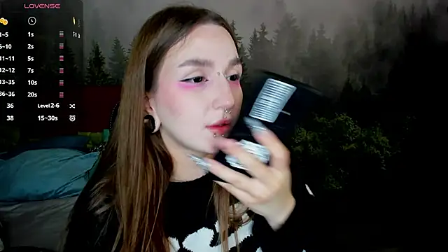 Pink diablo online show from 09-15-25, 02:11