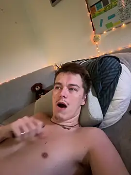 Toyjungee online show from 02-06-26, 10:07