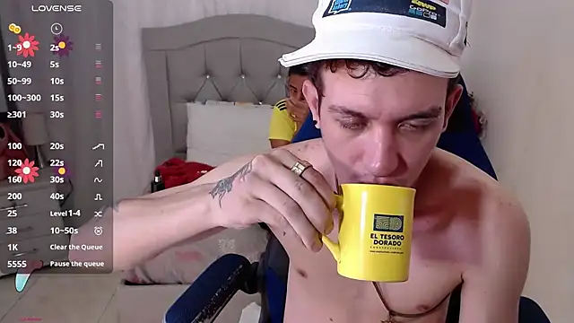Partnerthot2023 online show from 02-01-25, 02:02