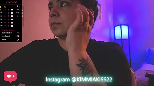 kimmiakiss22 online show from 02-22-25, 02:17