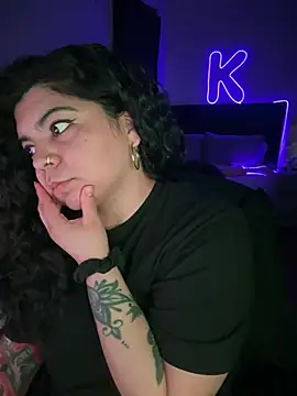 kimmiakiss22 online show from 02-03-26, 07:13