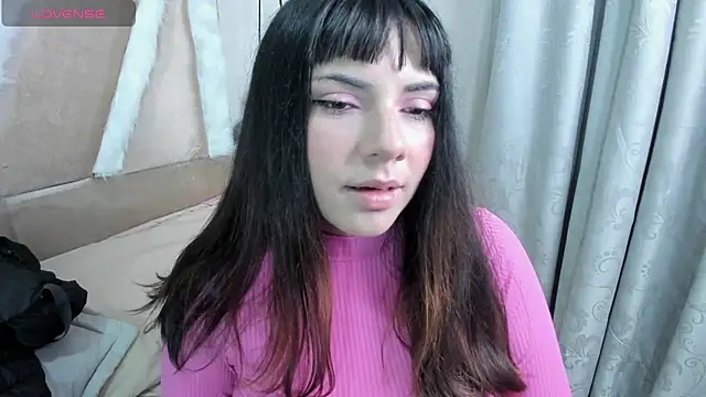 xhinata hyugax online show from 12-19-25, 11:01