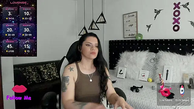 natasha logan  online show from 12-17-24, 10:12