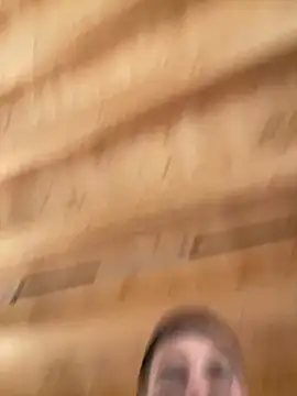 Snapshot of Fellix chatting on 12-02-25, 11:48 Fellix online show from 12-02-25, 11:48