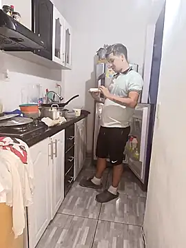 catire2323 online show from 12-04-24, 02:20