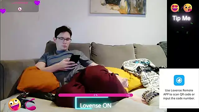 Snapshot of ceedm919 chatting on 12-05-24, 04:12 ceedm919 online show from 12-05-24, 04:12