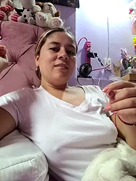 selena gomez2 online show from 02-06-26, 02:42