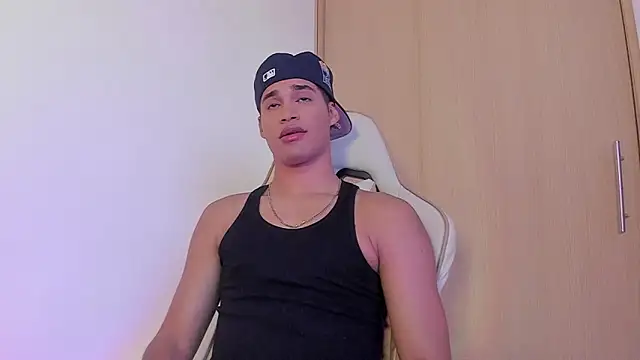 Jimmy Leeh  online show from 12-14-24, 09:35