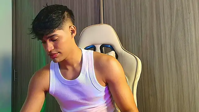 Jimmy Leeh  online show from 11-16-25, 03:56