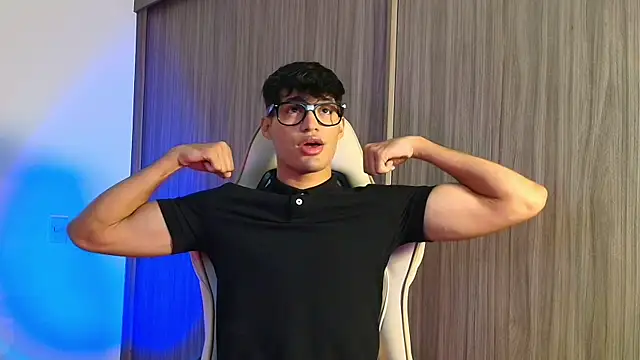 Jimmy Leeh  online show from 11-23-25, 04:23