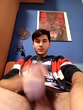 Esti02 online show from 12-18-25, 05:08