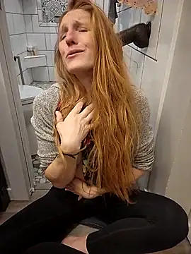 GoldenFlameGoddess online show from 02-16-25, 07:16