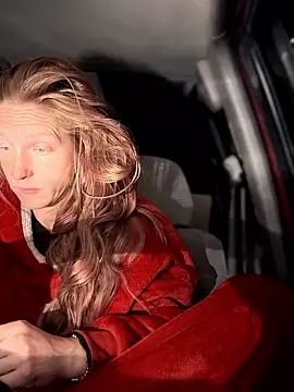 GoldenFlameGoddess online show from 01-10-26, 01:57