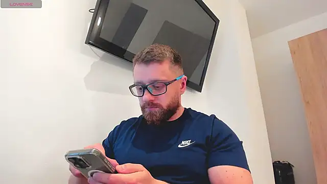 Findom guy online show from 02-19-26, 11:34