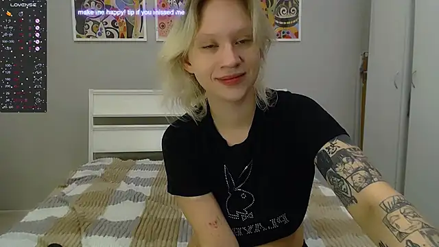 Snapshot of amelia_lye chatting on 02-22-25, 11:57 amelia lye online show from 02-22-25, 11:57