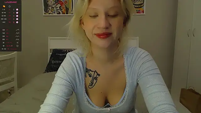 Snapshot of amelia_lye chatting on 03-10-25, 04:03 amelia lye online show from 03-10-25, 04:03