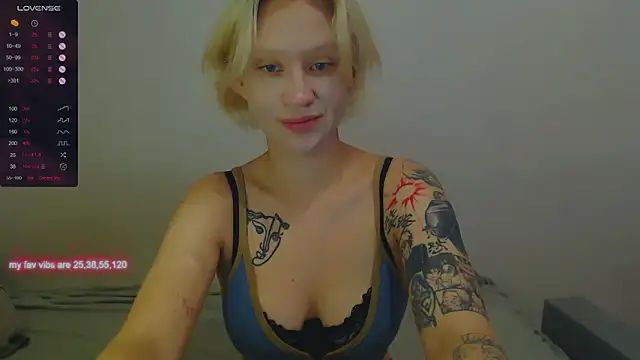 Snapshot of amelia_lye chatting on 09-12-25, 04:51 amelia lye online show from 09-12-25, 04:51