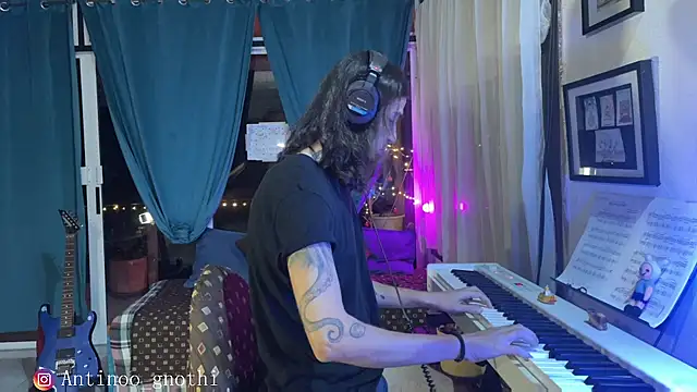 Antinoo Gnothi online show from 12-02-24, 02:31