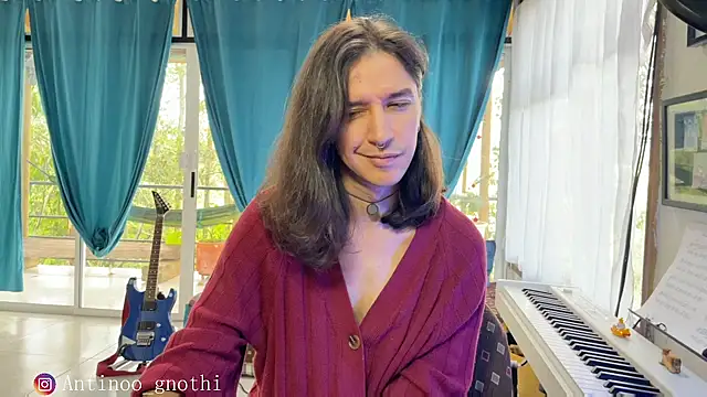 Antinoo Gnothi online show from 12-04-24, 03:21