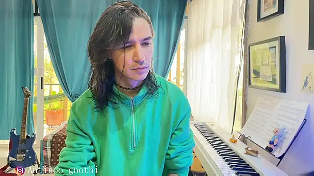 Antinoo Gnothi online show from 12-05-24, 01:17