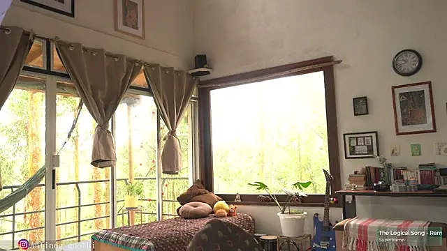 Antinoo Gnothi online show from 12-23-24, 03:44