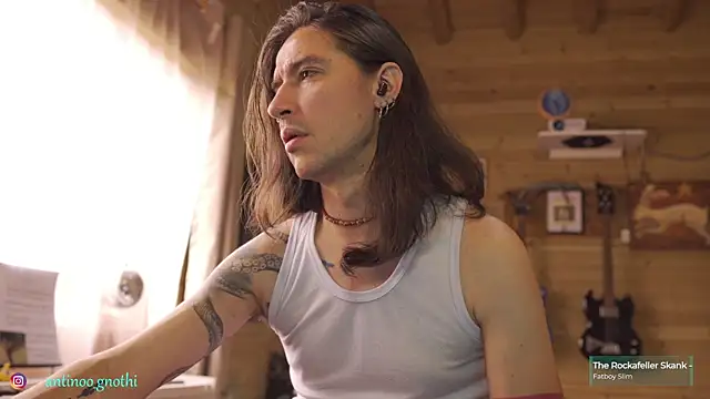 Antinoo Gnothi online show from 11-23-25, 04:18