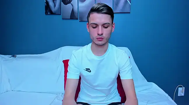 andboyfor6 online show from 02-06-25, 08:50