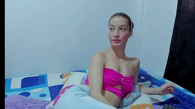 MiiaVolkova online show from 11-20-25, 08:08