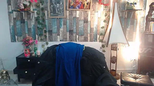 KarimaSarabe online show from 11-19-25, 08:53