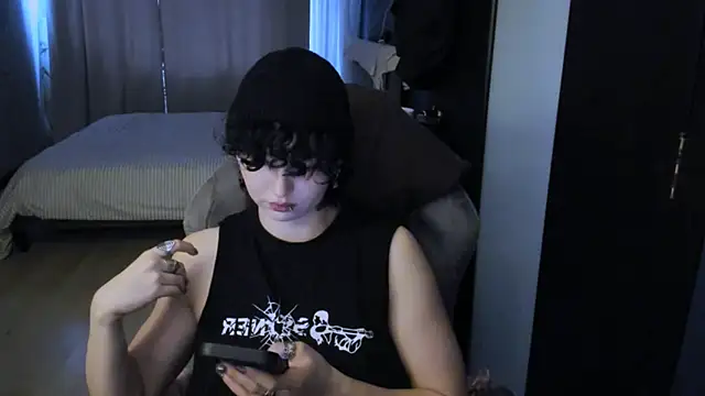 Snapshot of MiraiiTae chatting on 12-06-24, 09:21 MiraiiTae online show from 12-06-24, 09:21