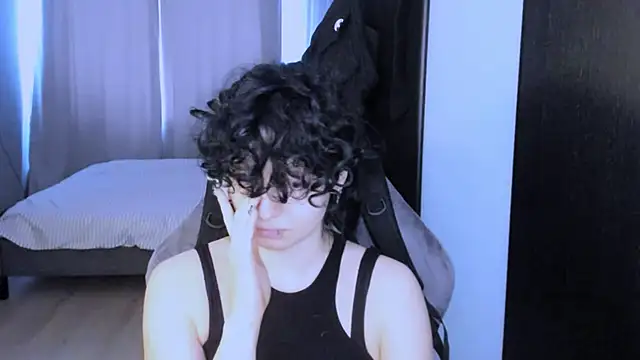 Snapshot of MiraiiTae chatting on 02-08-25, 10:50 MiraiiTae online show from 02-08-25, 10:50