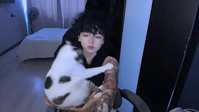 Snapshot of MiraiiTae chatting on 02-18-25, 10:05 MiraiiTae online show from 02-18-25, 10:05