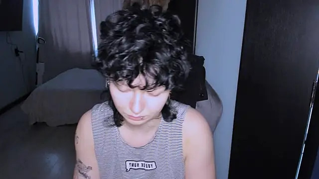 Snapshot of MiraiiTae chatting on 11-07-25, 09:31 MiraiiTae online show from 11-07-25, 09:31