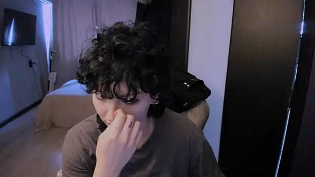 Snapshot of MiraiiTae chatting on 11-26-25, 10:16 MiraiiTae online show from 11-26-25, 10:16