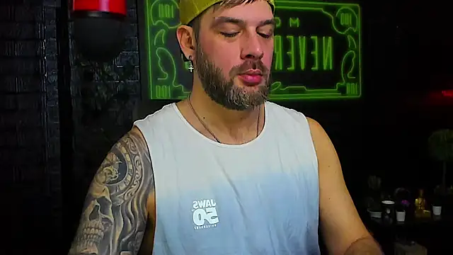 LexXHardy online show from 11-15-25, 08:00