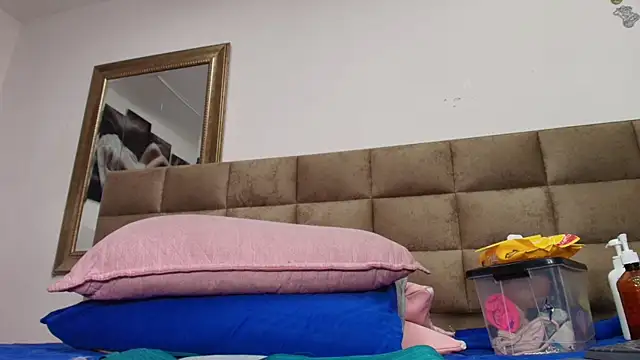  sex mia online show from 01-16-25, 07:20