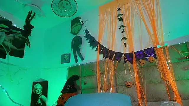  sex mia online show from 10-17-25, 07:38